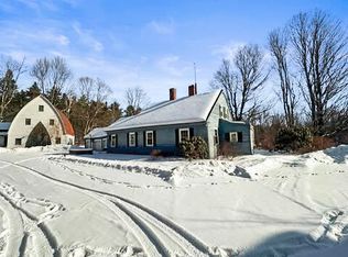 223 Worthing Rd, Manchester, ME 04351