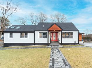 17 Lamont St, Billerica, MA 01821