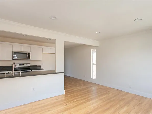 615 Vine St, Oceanside, CA