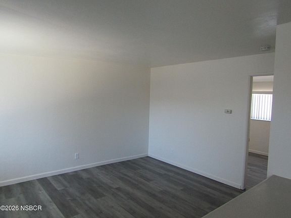 4th image of 618 N B St