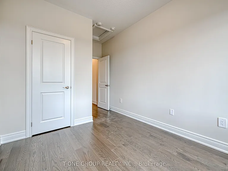 54 Selina Rose St — Photo 38
