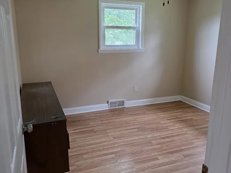 540 Boquet St — Photo 3