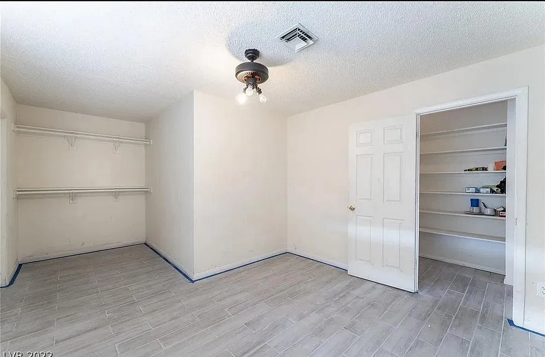 3 bed, 2147 sqft, $1,000 — Photo 4
