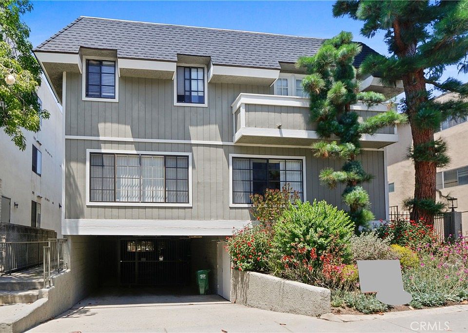 1st image of 11823 Mayfield Ave #5