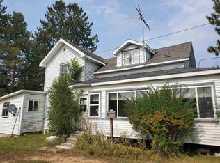 1035 Division St, Wausaukee, WI 54177