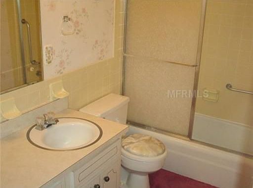 5th image of 3125 36th St N APT 205