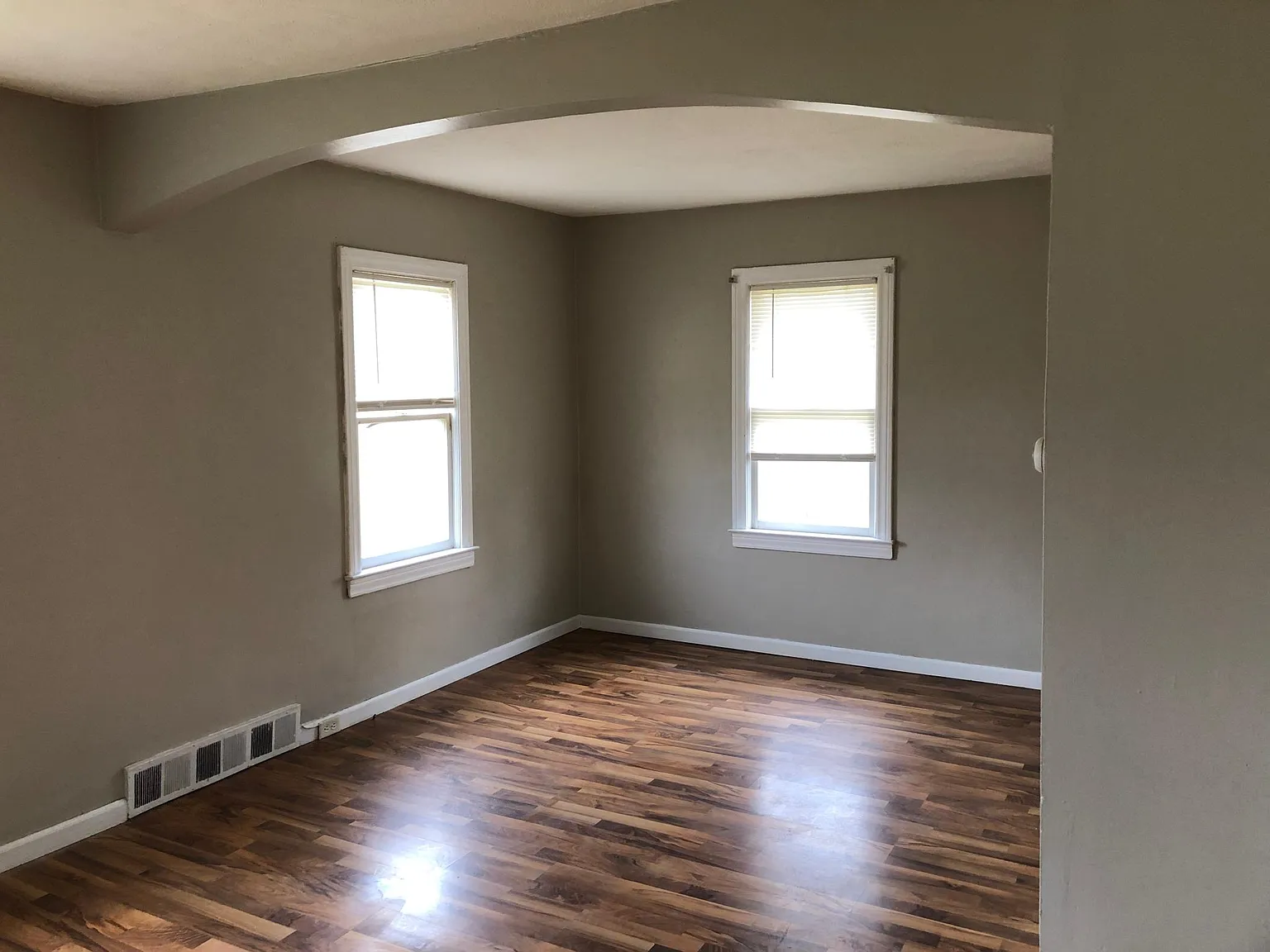 4093 Page Ave — Photo 3