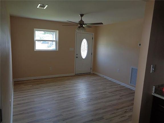 2nd image of 5160 Evans Dr