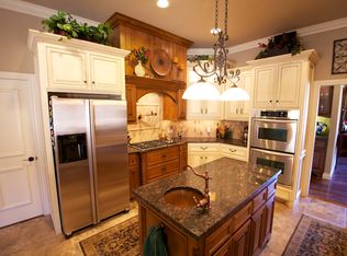 7216 NE 116th St, Edmond, OK 73013