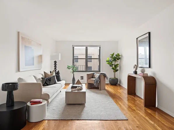45 Overlook Ter APT 5B, Manhattan, NY 10033
