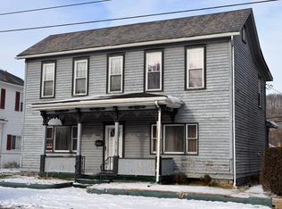 1223 Main St, Wellsville, OH 43968