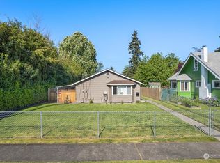 3634 E B St, Tacoma, WA