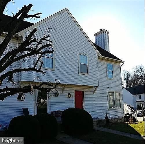 2nd image of 310 Guilford Ct #1