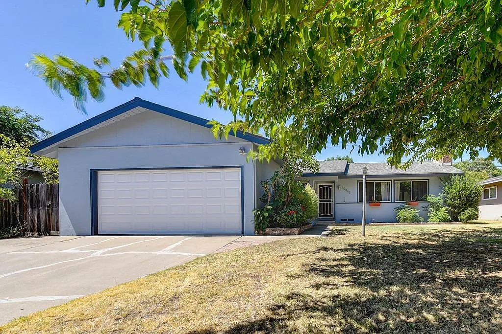 10845 Alandale Way photo 1