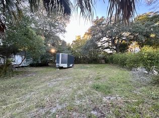 217 S 8th St, Fernandina Beach, FL 32034