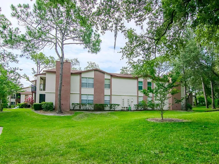3455 Countryside Blvd #31 — Photo 1