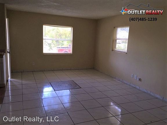 3rd image of 7216 Peyton Pl