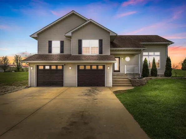 109 Sunset Ct, Farmington, MO 63640