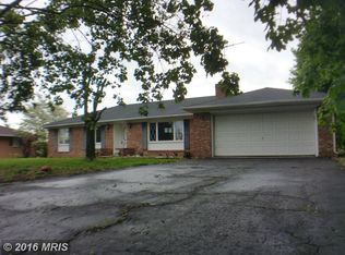 16218 Lappans Rd, Williamsport, MD 21795