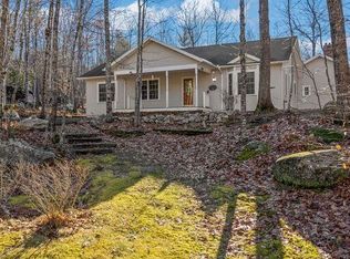 179 Egypt Rd, Raymond, ME 04071
