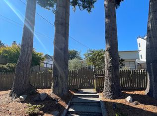 3207 40th Ave SW, Seattle, WA 98116