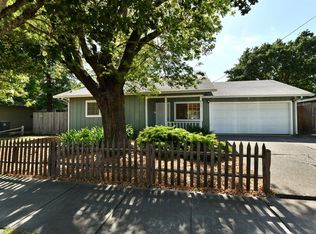 823 Link Ln, Santa Rosa, CA 95401