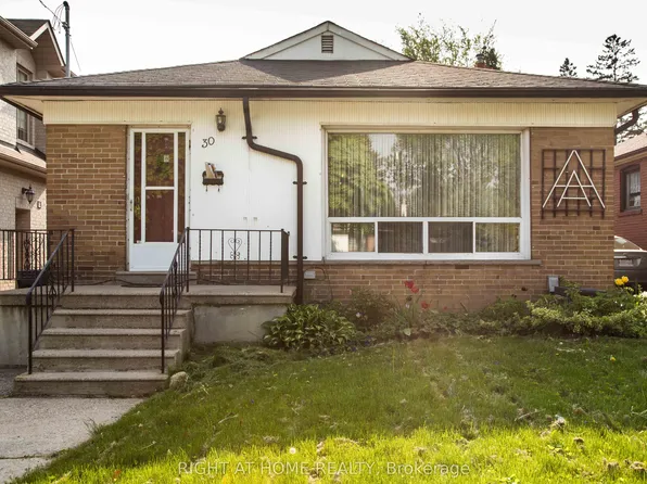 30 Northampton Dr, Toronto, ON M9B 4S6