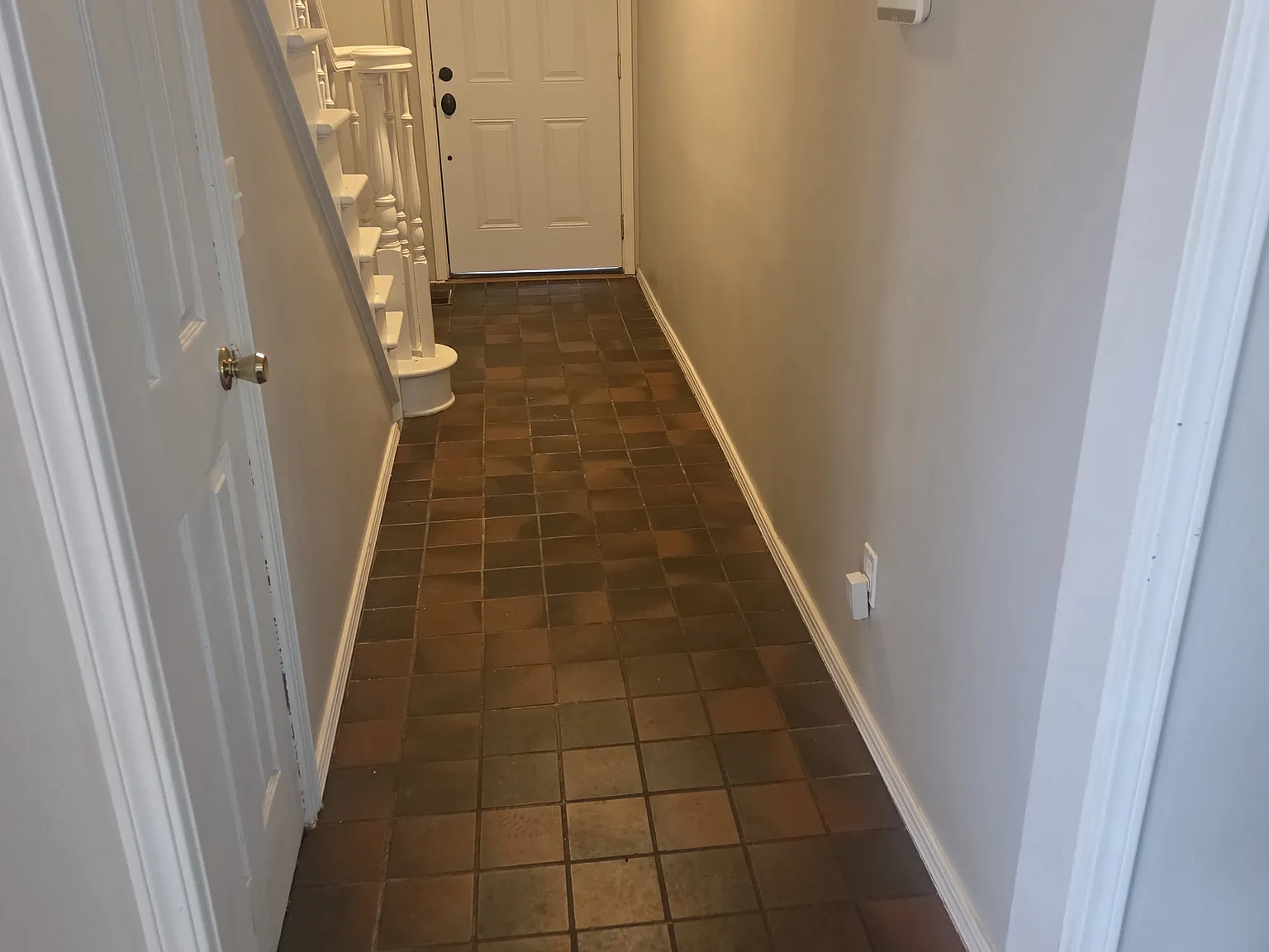 4 bed, 1995 sqft, $1,800 — Photo 3