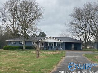 1696 Lasseter Rd, Gadsden, AL 35907
