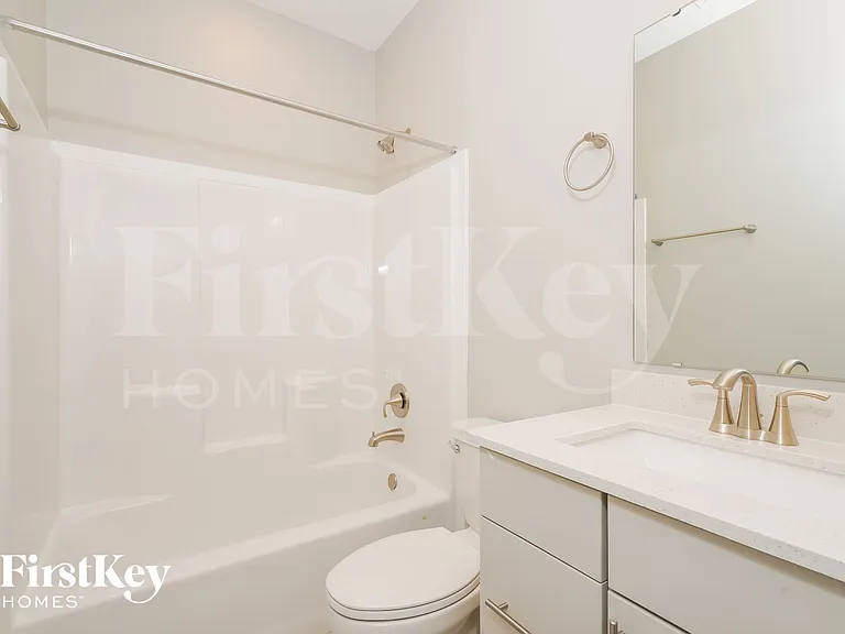 3602 Chalmers Dr — Photo 14