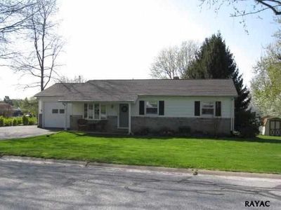 67 Belmar Cir, Dallastown, PA, 17313