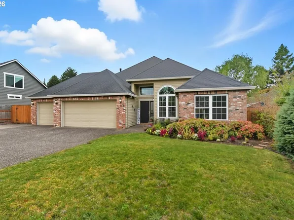 13318 Squire Dr, Oregon City, OR 97045