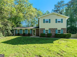 1112 Martin Nash Rd SW, Lilburn, GA 30047