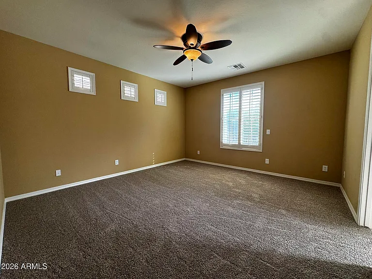 837 W Village Pkwy — Photo 19