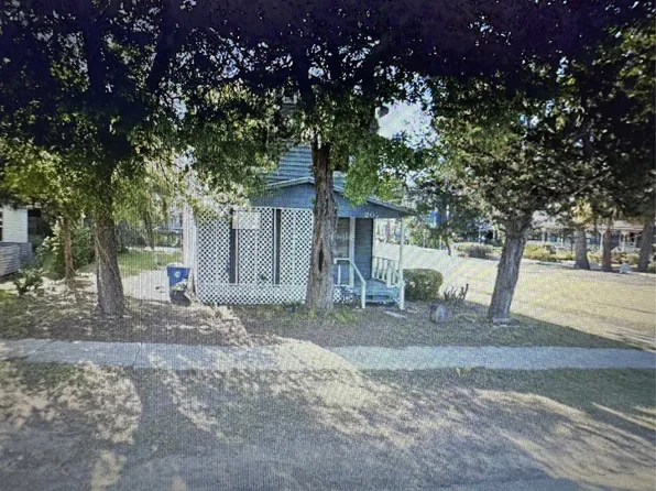 201 S 9th St, Fernandina Beach, FL 32034