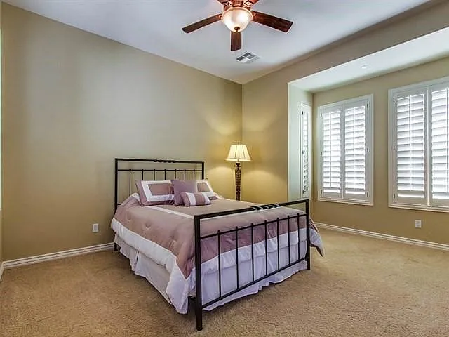 36651 N Porta Nuova Rd — Photo 22