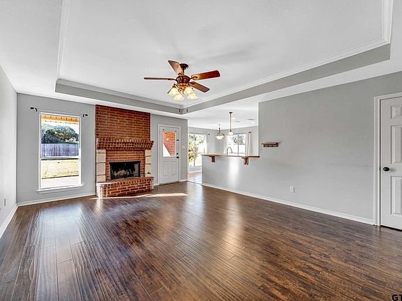 3rd image of 11219 Twin Spires Dr