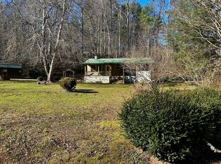 205 Horseshoe Ridge Rd, Franklin, NC 28734