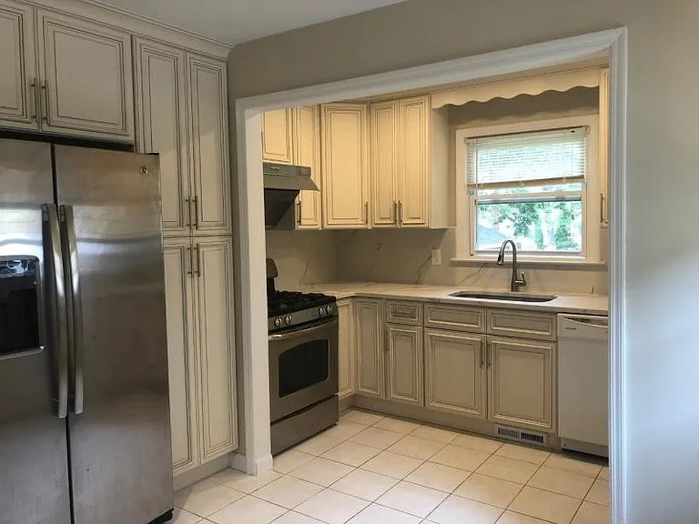 25 Preston Dr — Photo 12