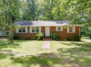 11201 Locust Dale Ln, Amelia Court House, VA