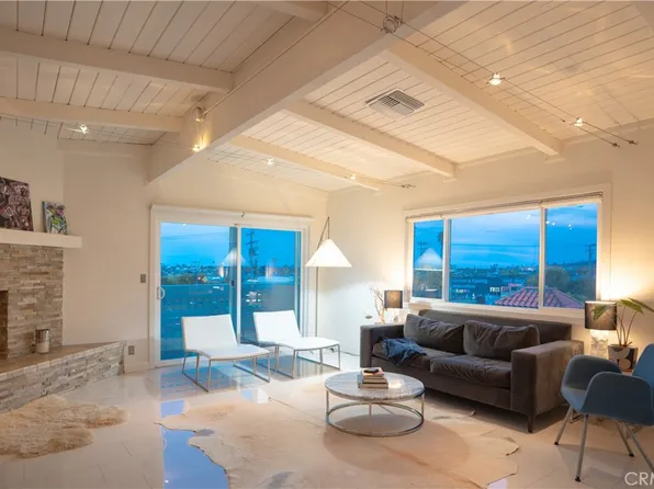 1600 Wollacott St, Redondo Beach, CA 90278