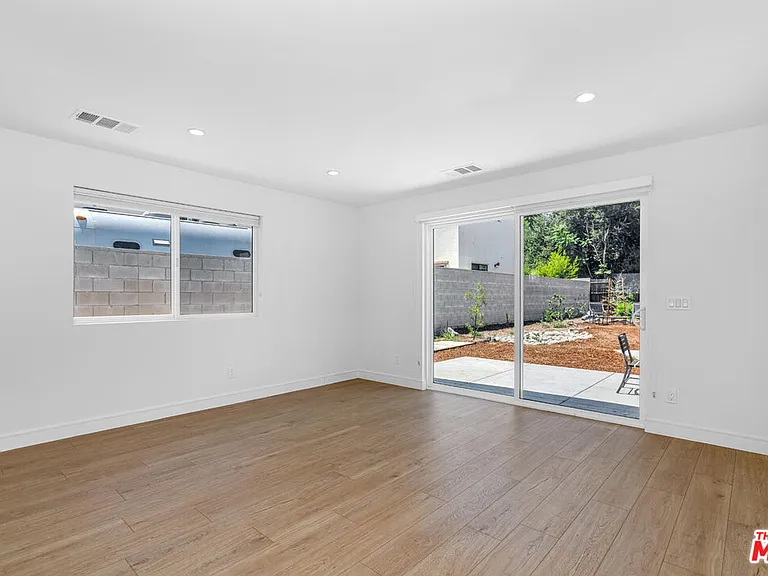 345 Genoa St #ADU — Photo 11