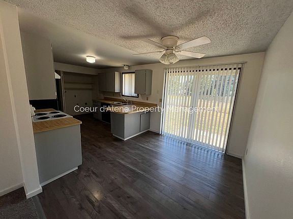5th image of 520-30 W Golden Sun Ct #530