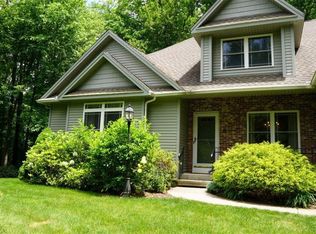 5 River Town Rd, Windsor, CT 06095