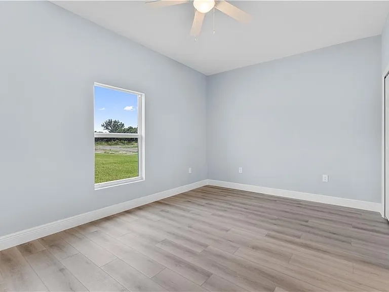 704 Broadway Ave #1 — Photo 11