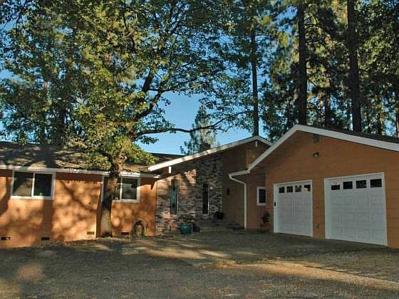 1st image of 15388 Lorie Dr