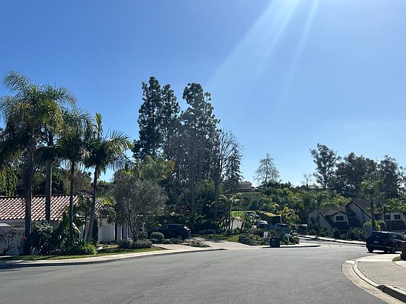 5th image of 27052 La Paja Ln