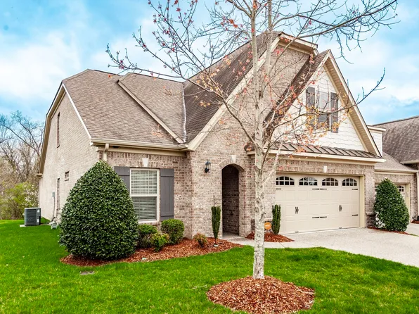 143 Day Star Ct, Gallatin, TN 37066