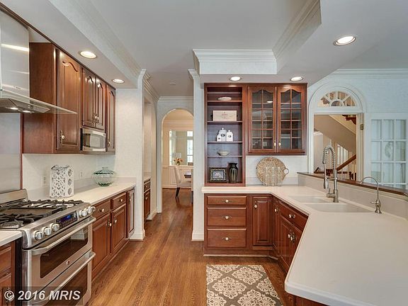 4th image of 1469 Hampton Ridge Dr