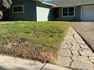 7016 Rainbow Ct, Riverside, CA 92506